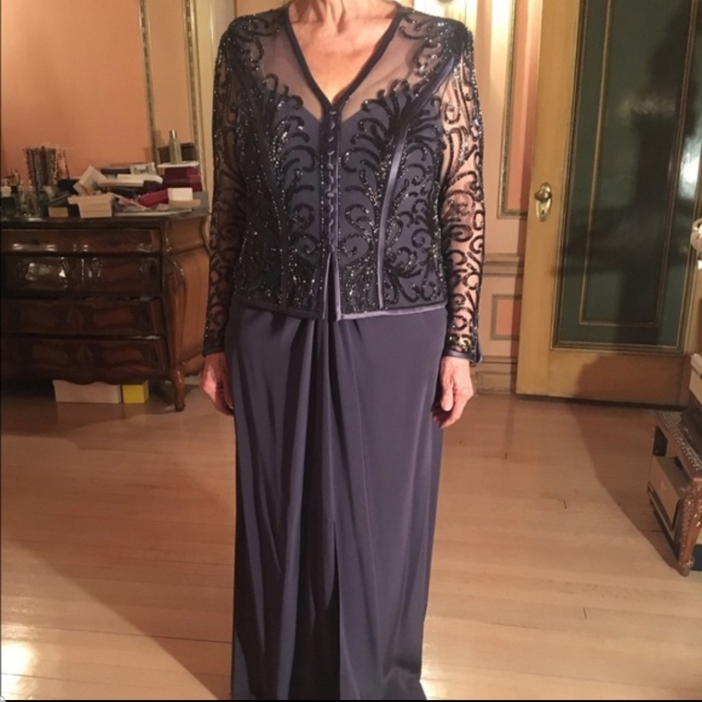 Grayish purple bob mackie beautiful evening dress